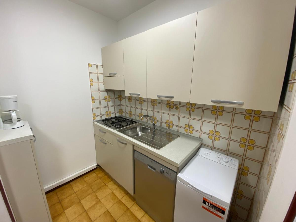 Cond Giardino Apartamento Lignano Sabbiadoro Exterior foto